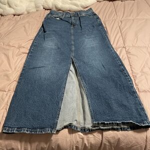 a.n.a Women's Blue Denim Maxi Skirt